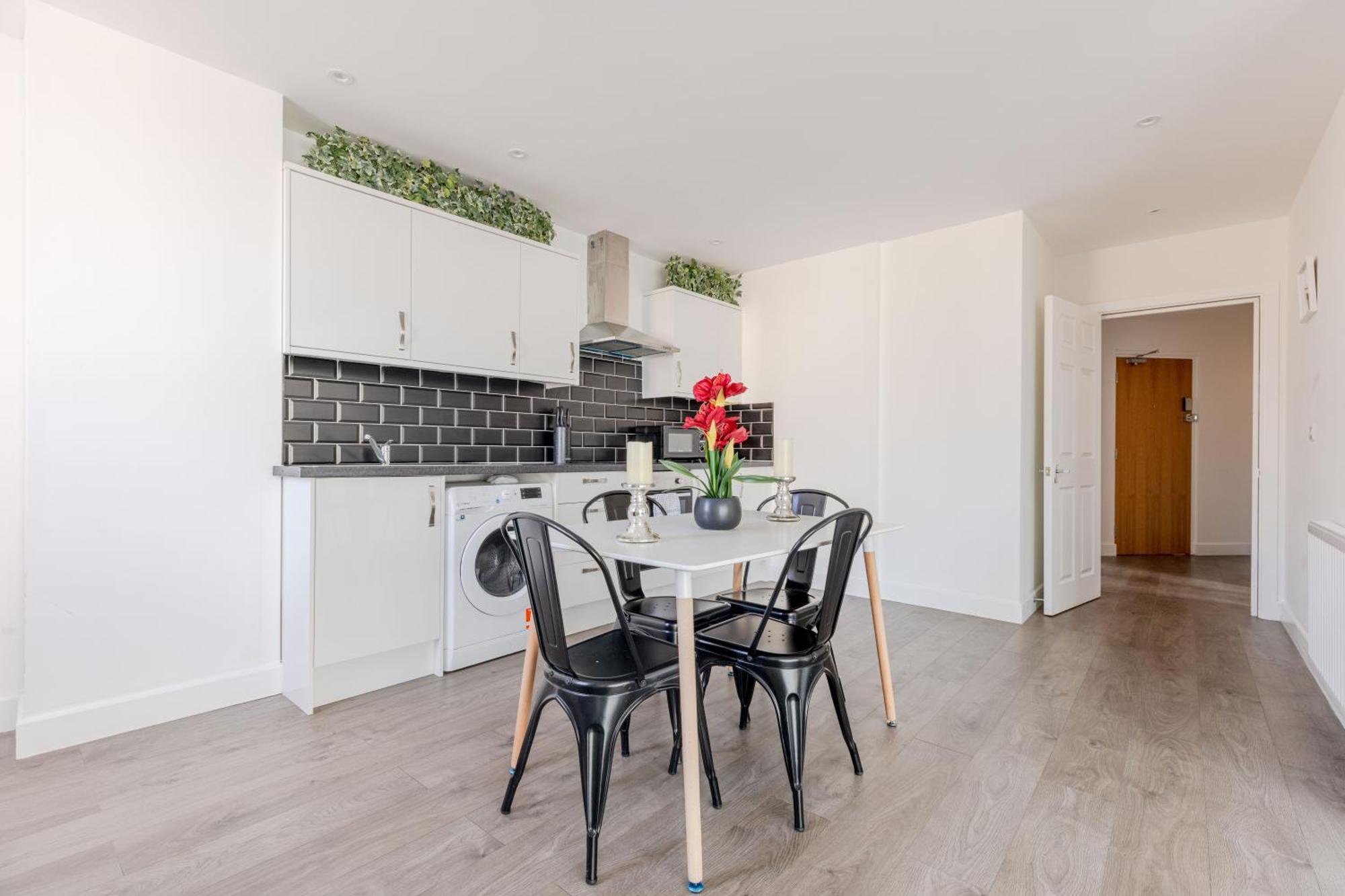 Vertigo Apartments Kingston upon Thames  Buitenkant foto